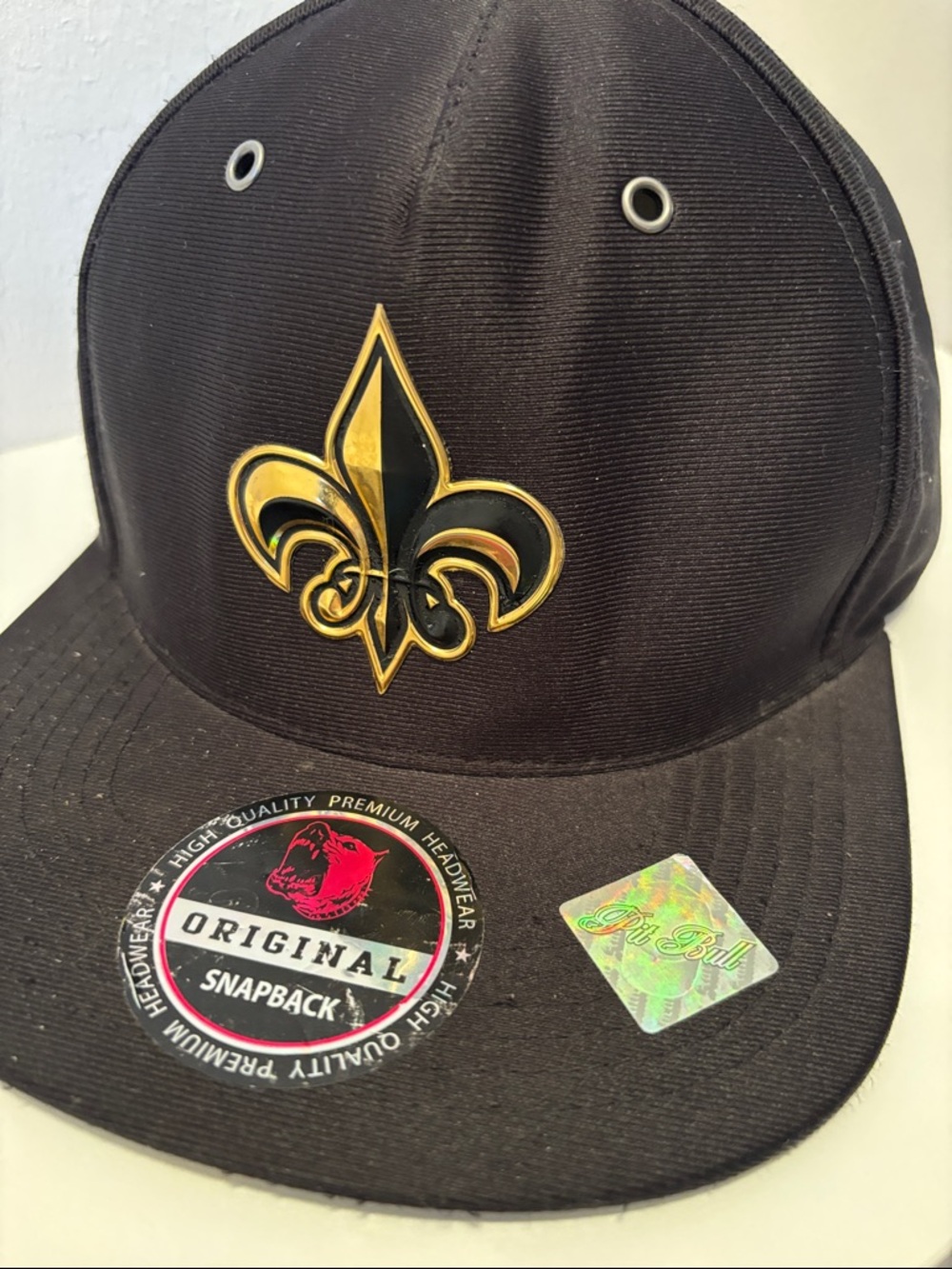 Black Snapback Hat with Gold Saints Emblem pitbull - Picture 2 of 5